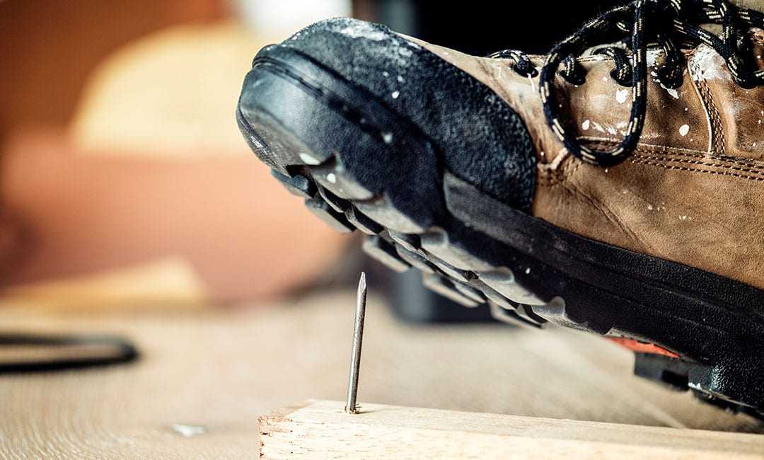 Caratteristiche tecniche scarpe antinfortunistiche