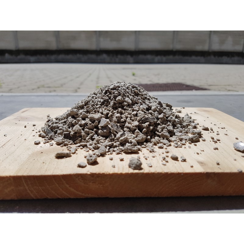 ASSORBENTE OIL FREE IN GRANULI PER OLII E IDROCARBURI IN SACCHI DA 50 L